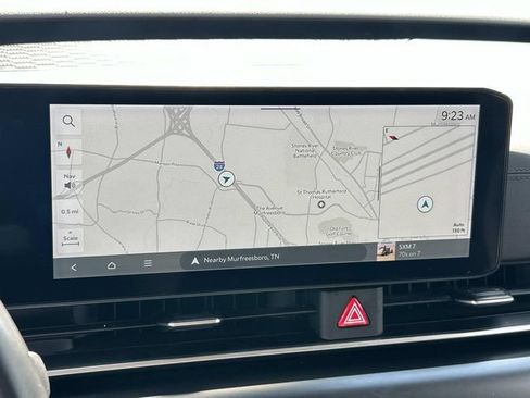 Used 2025 Kia Carnival FWD image 24