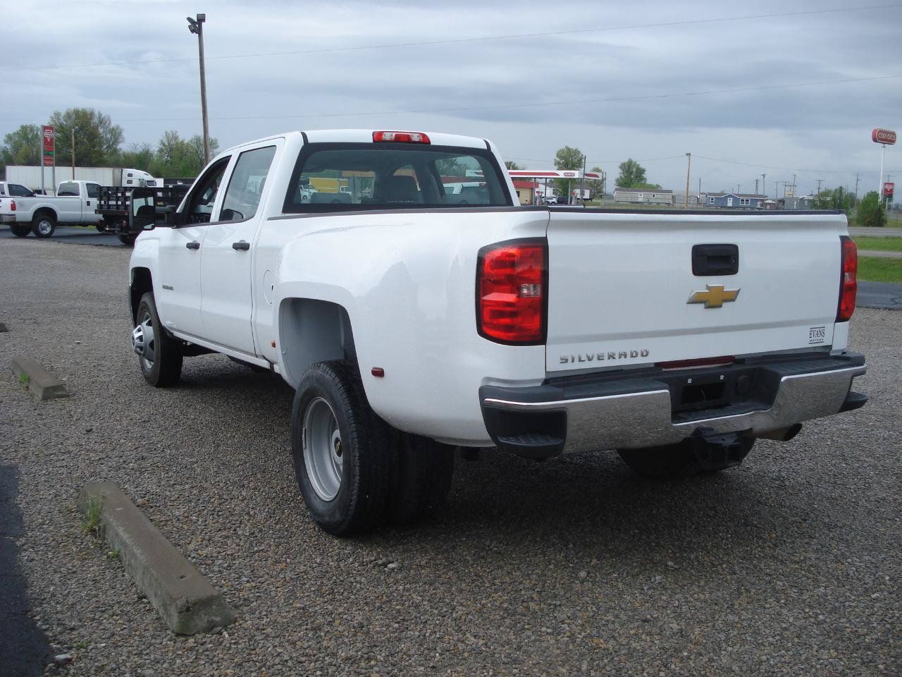 Used 2017 Chevrolet Silverado 3500 W/T RWD image 6