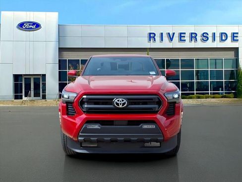 Used 2024 Toyota Tacoma SR5 image 6