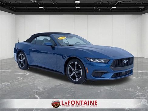 Used 2024 Ford Mustang Premium image 7