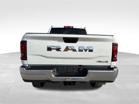 Used 2025 RAM 2500 Tradesman w/ Chrome Appearance Group AWD/4WD image 7