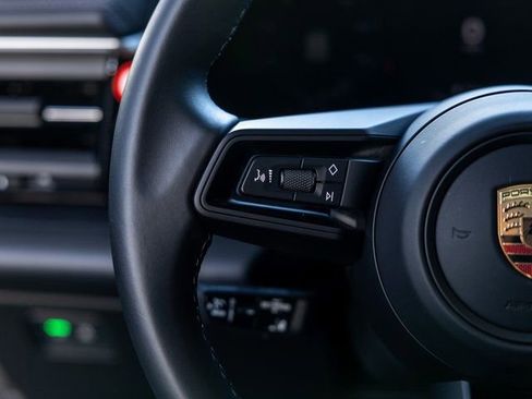 Certified 2025 Porsche Macan Electric RWD image 45