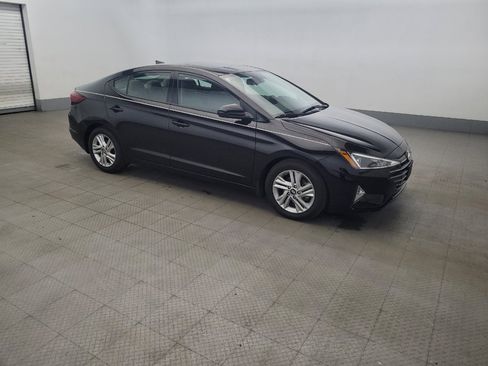 Used 2020 Hyundai Elantra Value Edition w/ Cargo Package (C1) FWD image 11