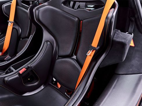 Used 2019 McLaren Senna RWD image 71