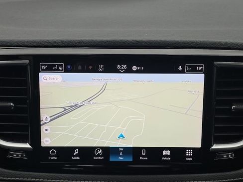 Used 2024 Chrysler Pacifica Limited image 37