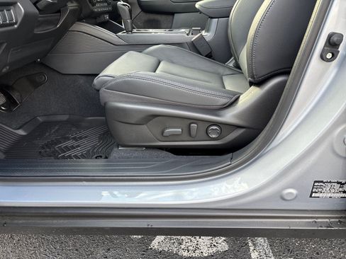 New 2026 Subaru Outback Touring image 13