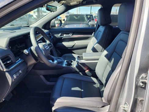 New 2026 GMC Terrain Elevation w/ Elevation Premium Package AWD/4WD image 15