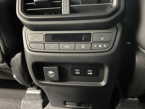 New 2026 Honda Pilot TrailSport image 25