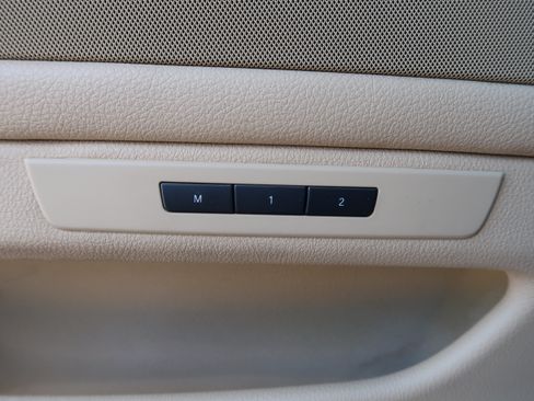 Used 2011 BMW 528i Sedan RWD image 21