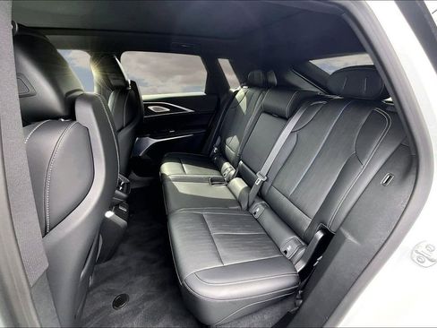 Certified 2024 Cadillac Lyriq Luxury AWD/4WD image 22