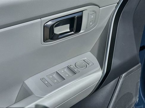 New 2027 Kia Seltos X-Line S w/ X-Line S Premium Package AWD/4WD image 18