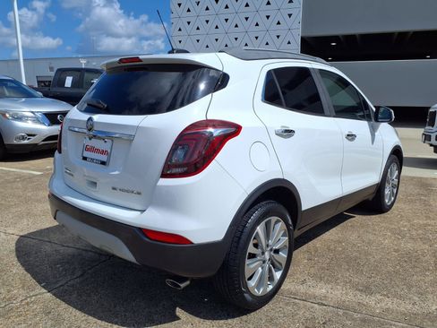 Used 2018 Buick Encore Preferred FWD image 6