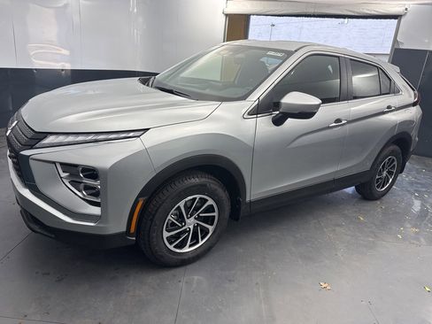 New 2026 Mitsubishi Eclipse Cross ES image 7