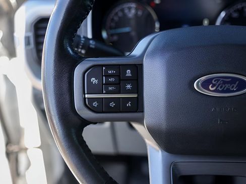 Used 2022 Ford F150 XLT w/ Equipment Group 302A High image 17