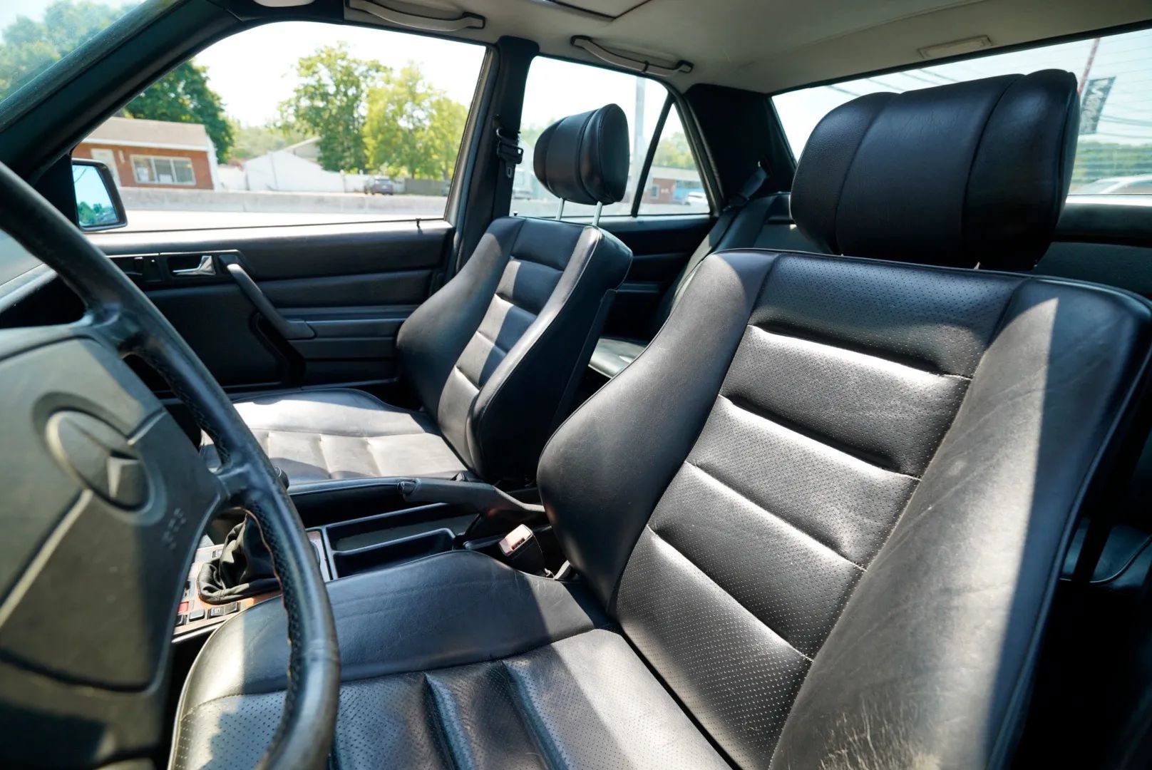 Used 1987 Mercedes-Benz 190 E 2.3-16 image 22