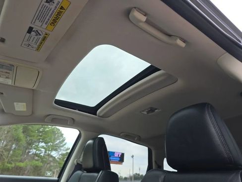 Used 2012 Honda CR-V EX-L image 15