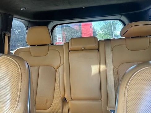 Used 2023 Jeep Grand Cherokee Summit AWD/4WD image 15