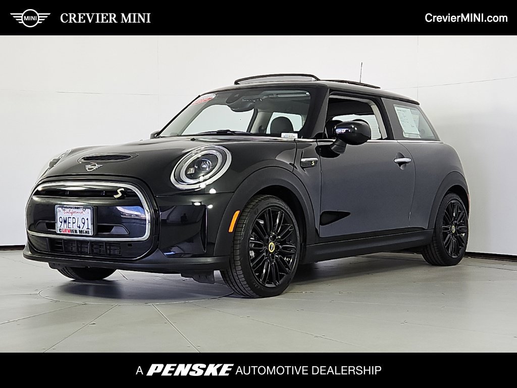 Used 2024 MINI Cooper SE FWD image 1