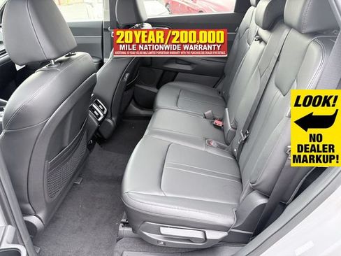 New 2026 Kia Sorento S FWD image 6