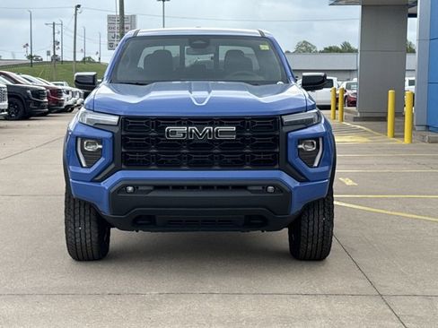 New 2026 GMC Canyon Elevation w/ Convenience Package image 15