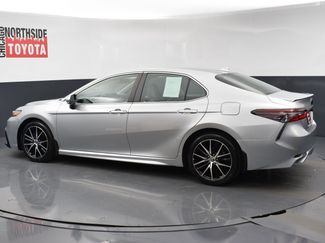 Used 2023 Toyota Camry SE video 2