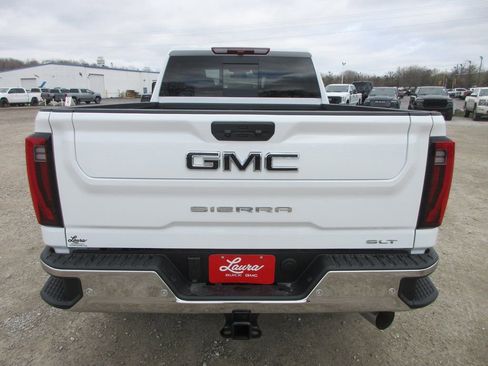 New 2026 GMC Sierra 2500 SLT w/ SLT Premium Package image 6