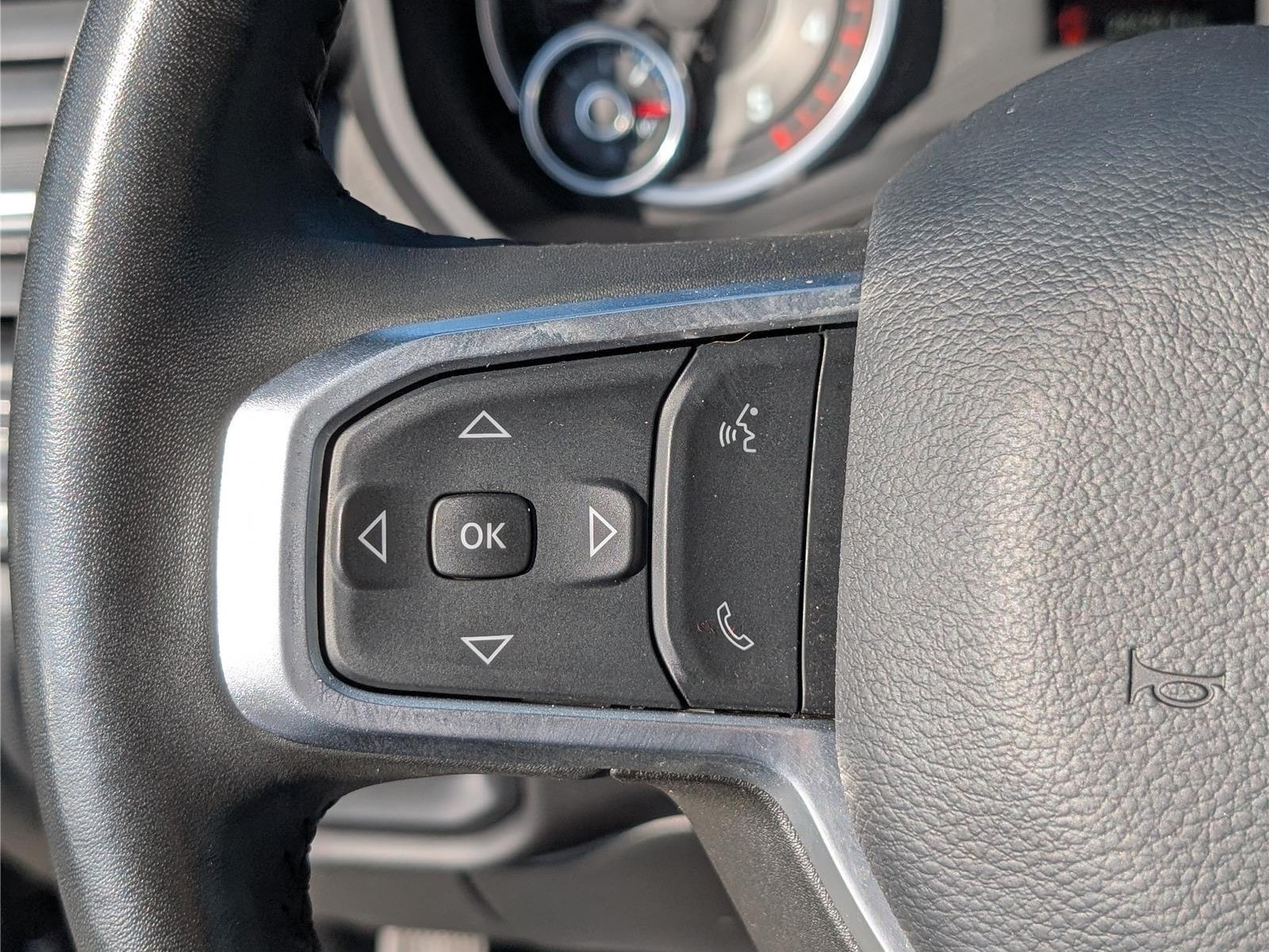 Used 2024 RAM 2500 Big Horn w/ Night Edition AWD/4WD image 23