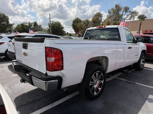 Used 2012 Chevrolet Silverado 1500 W/T RWD image 4
