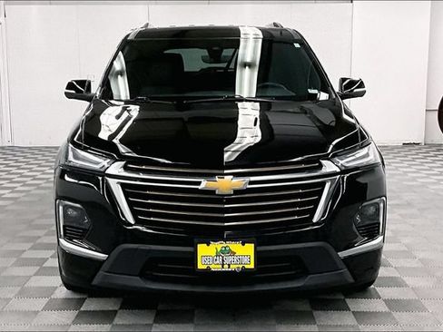 Used 2023 Chevrolet Traverse High Country FWD image 4