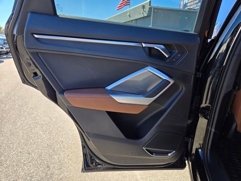 Used 2020 Audi Q3 2.0T Premium Plus w/ Premium Plus Package image 36