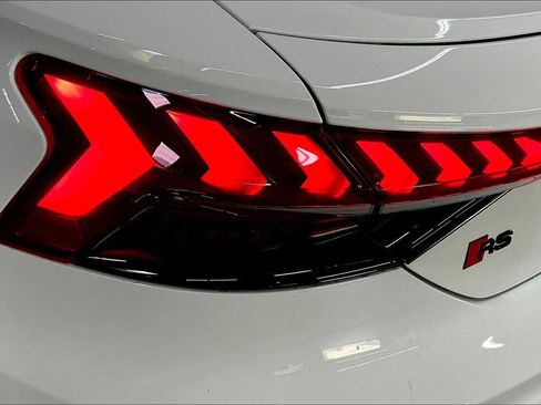 Used 2023 Audi RS e-tron GT w/ Carbon Performance Package image 30
