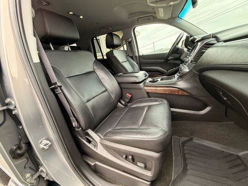 Used 2017 Chevrolet Tahoe LT w/ Luxury Package AWD/4WD image 23