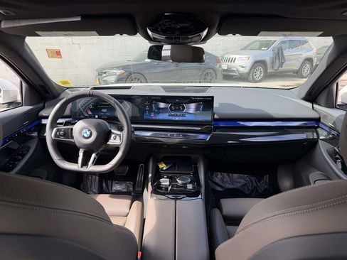 Used 2026 BMW 540i xDrive 540i xDrive image 18