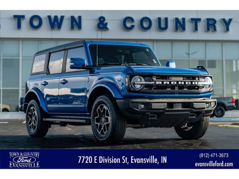 Used 2023 Ford Bronco Outer Banks AWD/4WD image 1