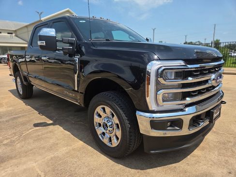 New 2026 Ford F250 King Ranch w/ Chrome Package AWD/4WD image 3