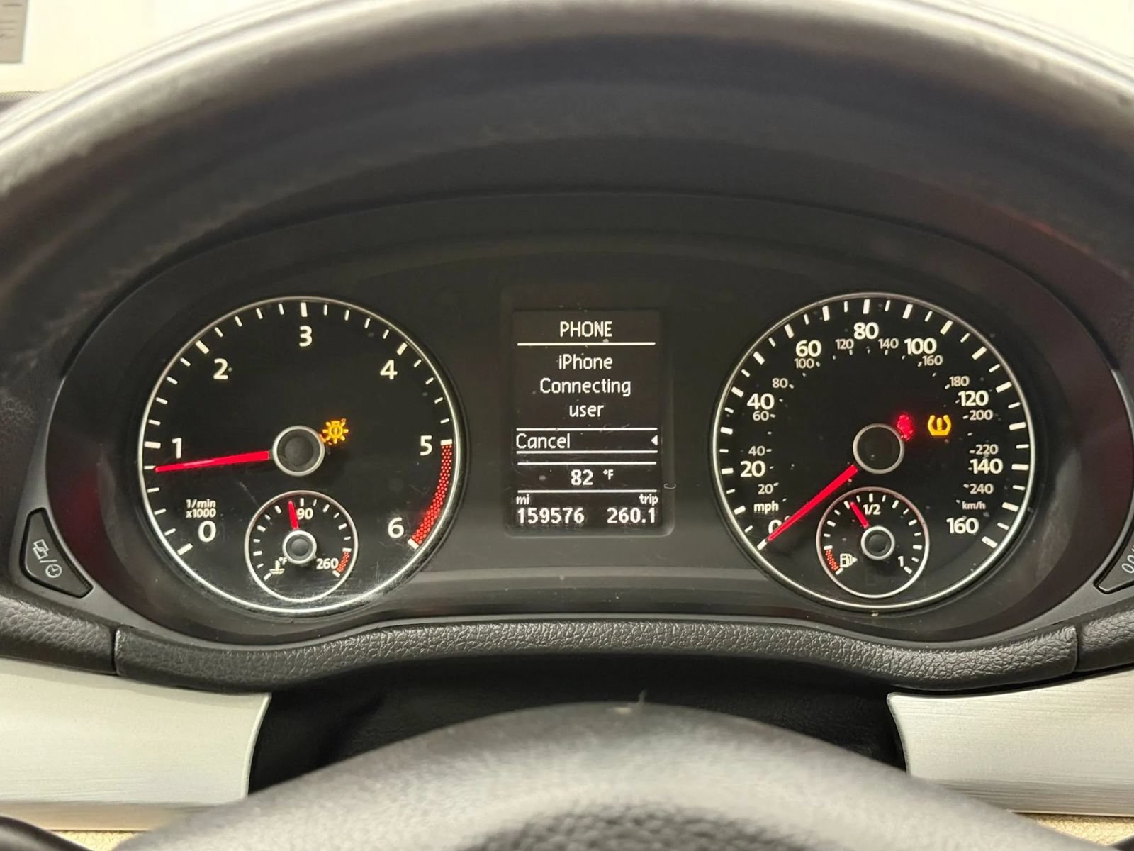 Used 2013 Volkswagen Passat TDI SE FWD image 31