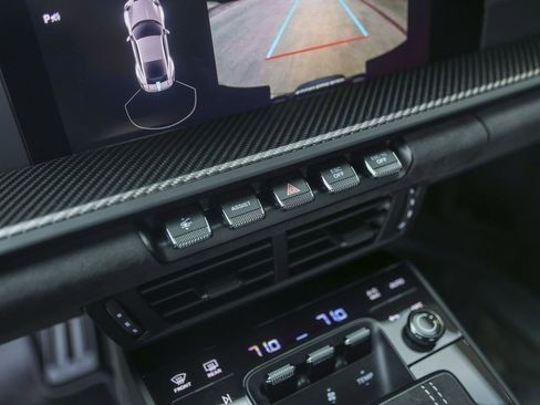 Certified 2026 Porsche 911 GT3 w/ Weissach Package RWD image 33