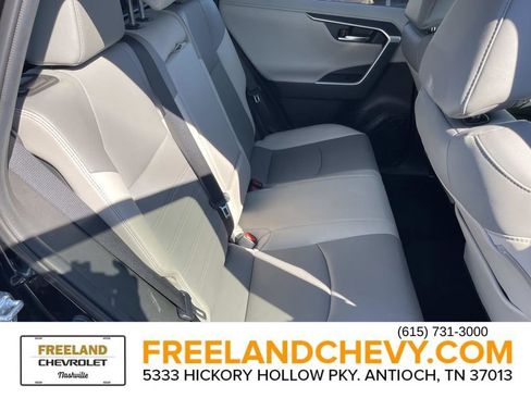 Used 2021 Toyota RAV4 Limited image 26