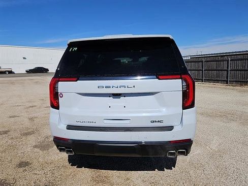 New 2026 GMC Yukon XL Denali Ultimate w/ LPO, Floor Liner Package image 4