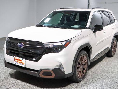 Used 2025 Subaru Forester Sport AWD/4WD image 32