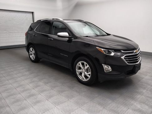 Used 2020 Chevrolet Equinox Premier AWD/4WD image 11