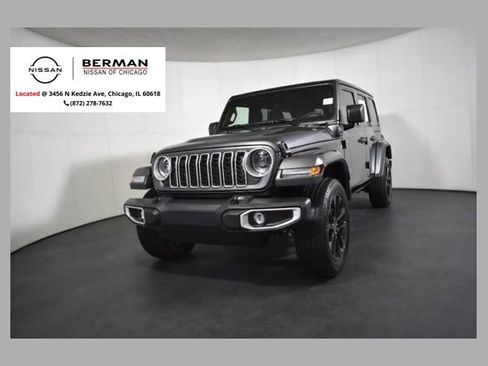 Used 2025 Jeep Wrangler Unlimited Sahara w/ Safety Group AWD/4WD image 1