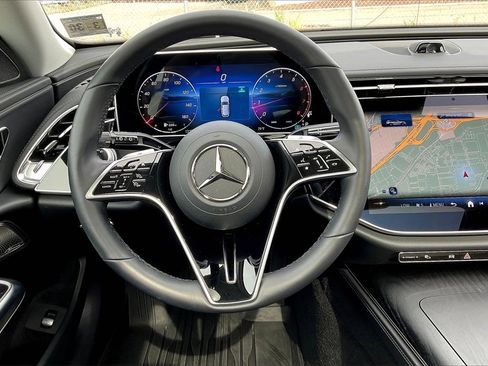 Used 2025 Mercedes-Benz E 450 4MATIC All-Terrain Wagon image 5