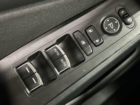 Used 2025 Honda Civic Sport image 20