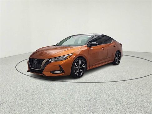 Used 2020 Nissan Sentra SR w/ Trunk Package image 3