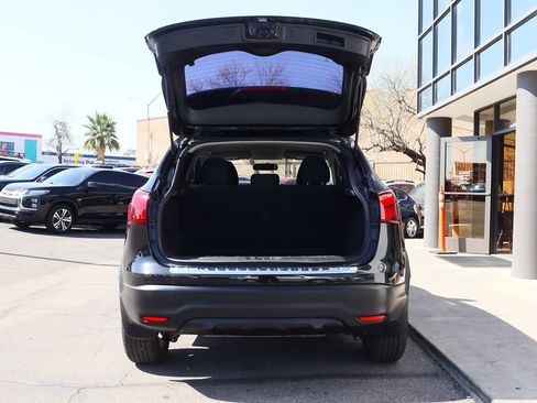 Used 2018 Nissan Rogue Sport S w/ S Appearance Package image 22