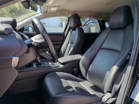 Used 2021 MAZDA CX-30 FWD 2.5 S w/ Select Package image 16