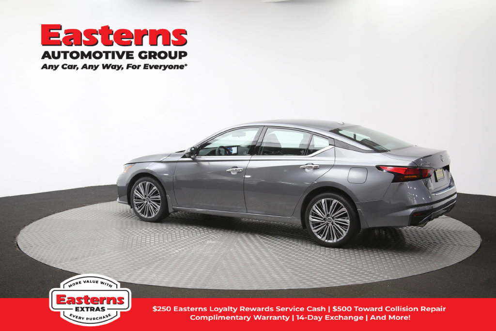 Used 2023 Nissan Altima 2.5 SL AWD/4WD image 56