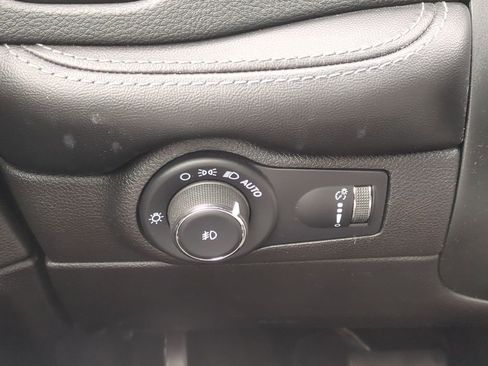 Used 2021 Dodge Durango GT image 24