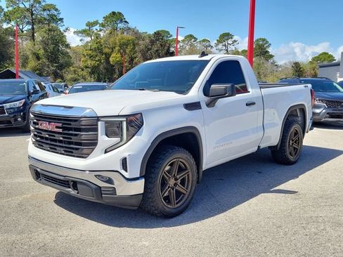 Used 2024 GMC Sierra 1500 Pro w/ Pro Value Package image 5